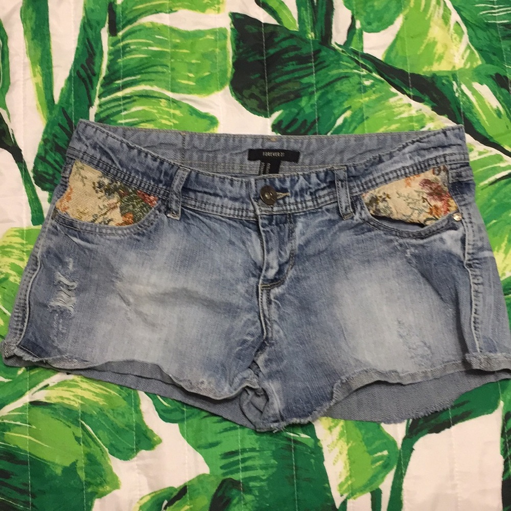 Forever 21 Jean Shorts.  Size 28
